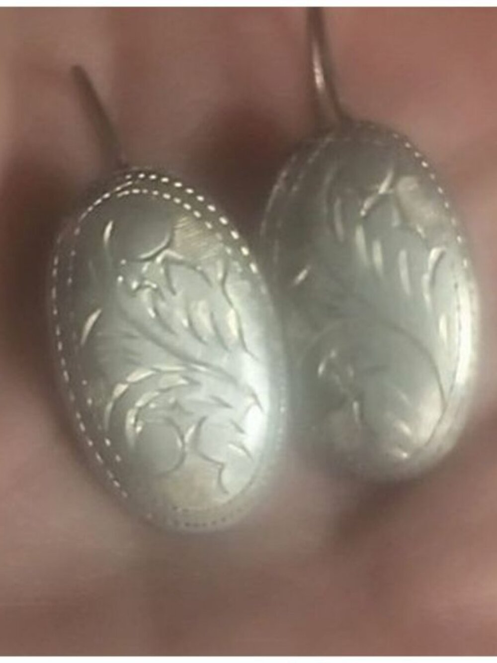 Sterling Silver Engraved Diamond Cut Western Oval Disk Earrings